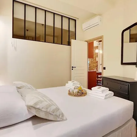S Stylist And Unique Getaway 8p